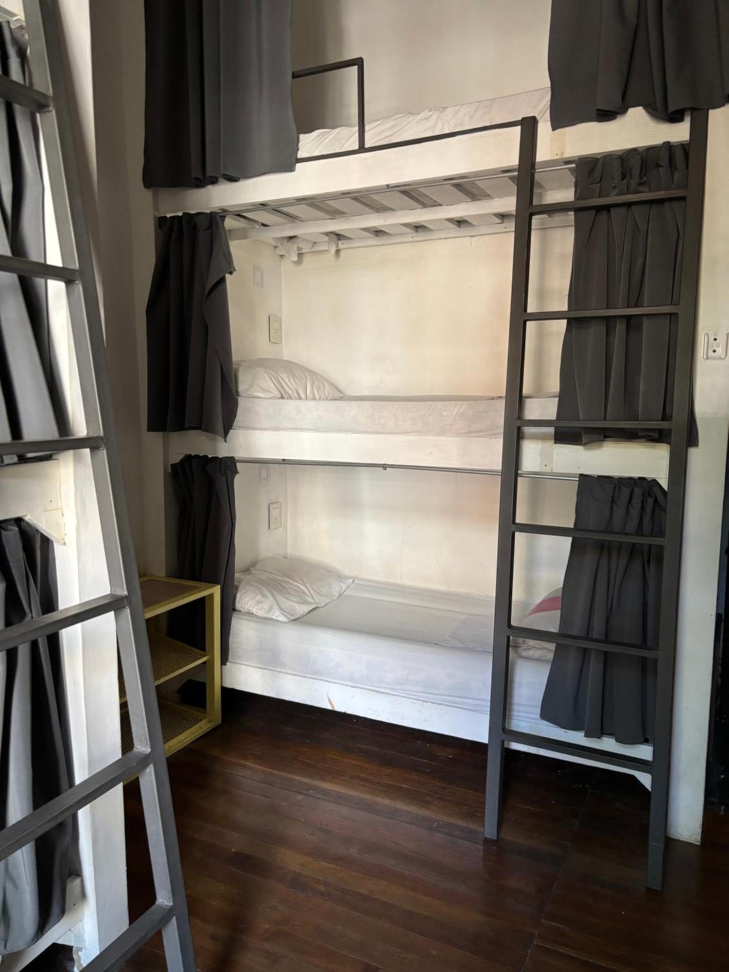 Destino26 Hostel Μοντεβιδέο Εξωτερικό φωτογραφία