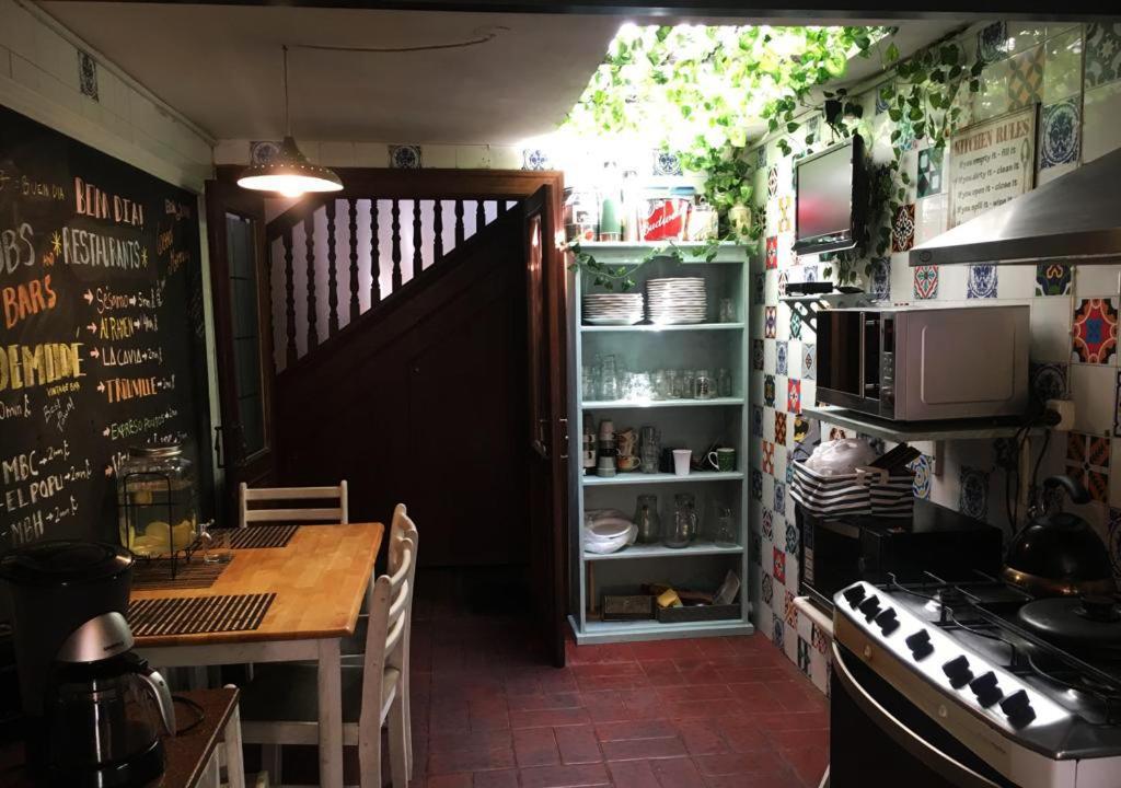 Destino26 Hostel Μοντεβιδέο Εξωτερικό φωτογραφία